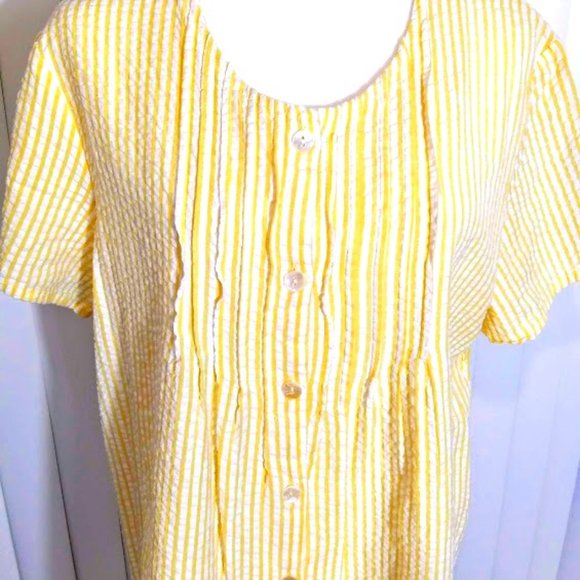 BLAIR*BLOUSE*SEERSUCKER*PINTUCKED*WOMEN SIZE L*NWT. - Picture 1 of 8